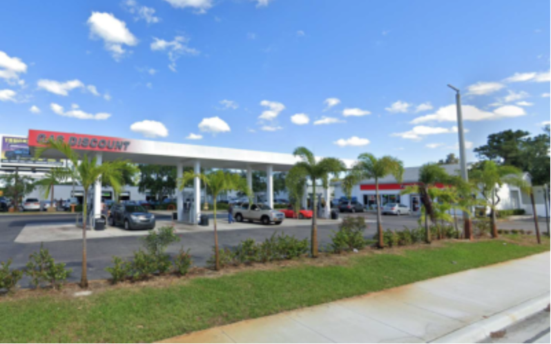 Gas station in Lake Worth FL